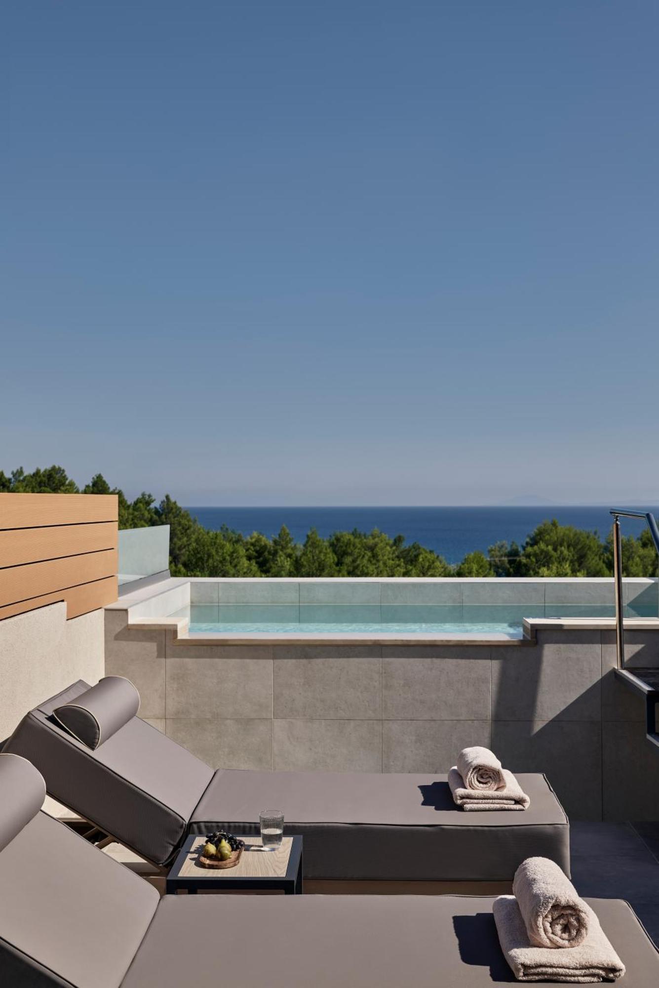 Celestial All Suites Afrato المظهر الخارجي الصورة