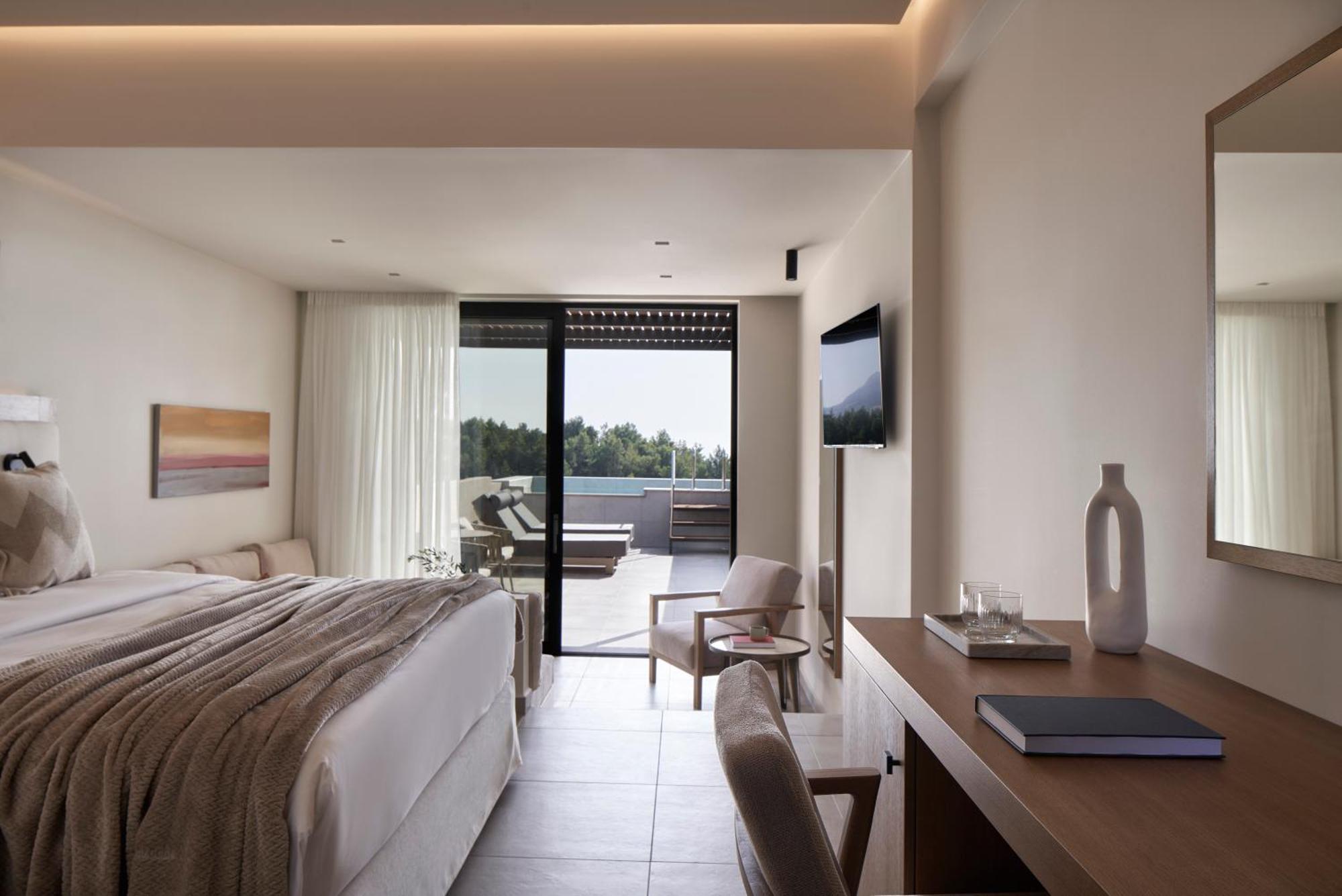 Celestial All Suites Afrato الغرفة الصورة